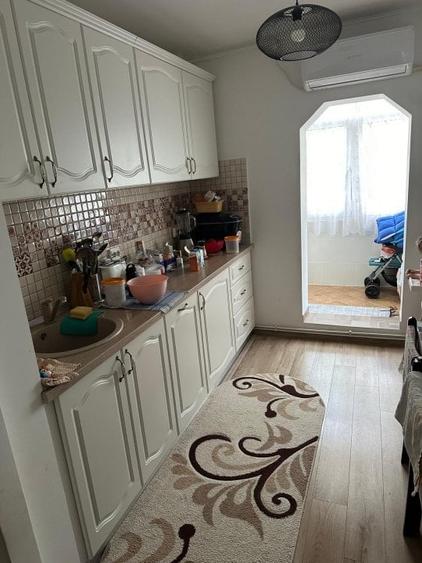 Apartament cu 2 camere decomandat, mobilat în Alexandru cel Bun