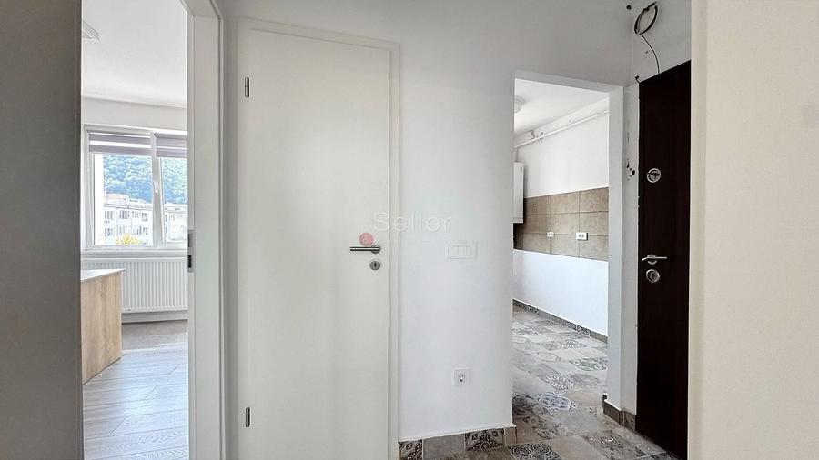 Apartament cu 2 camere decomandat în Centrul Civic