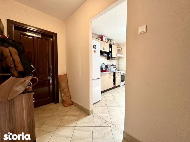 Apartament cu 2 camere semidecomandat, mobilat în Complex Studențesc