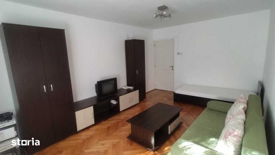 Apartament cu 2 camere decomandat în Mărăști