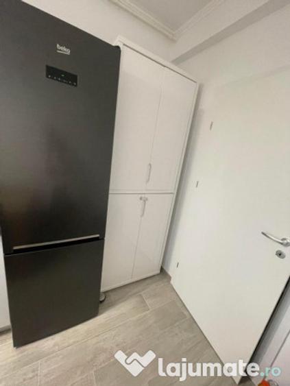 Apartament cu 2 camere decomandat în Dumbrăvița