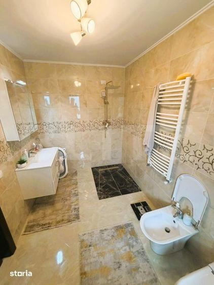 Casă cu 4 camere cu Teren 475 Mp în Ipotești