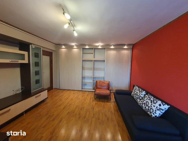 Vanzare apartament cf. 1 decomandat 3 camere + logie - 1