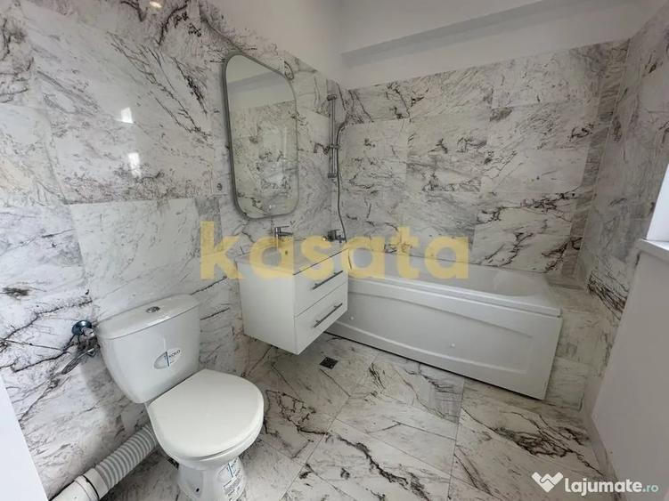 Apartament cu 3 camere semidecomandat în Păcii