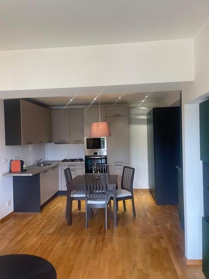 Apartament cu 3 camere decomandat, mobilat în Străulești
