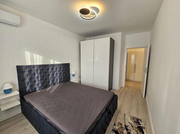 Apartament cu 2 camere decomandat, mobilat în Parcul Carol