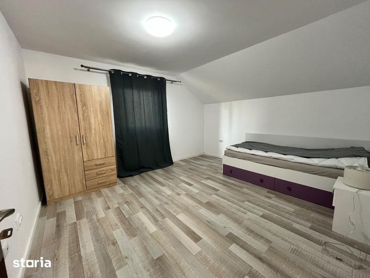 Casă cu 6 camere cu Teren 98 Mp în Miroslava