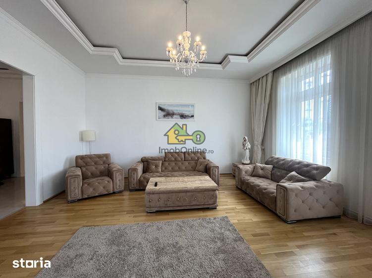 Apartament cu 3 camere semidecomandat în Elisabetin