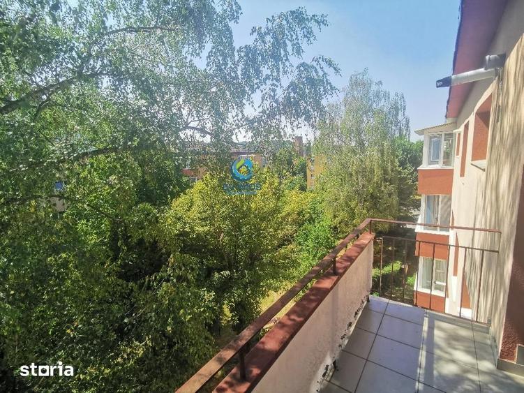 Garsonieră decomandată, mobilată în Astra