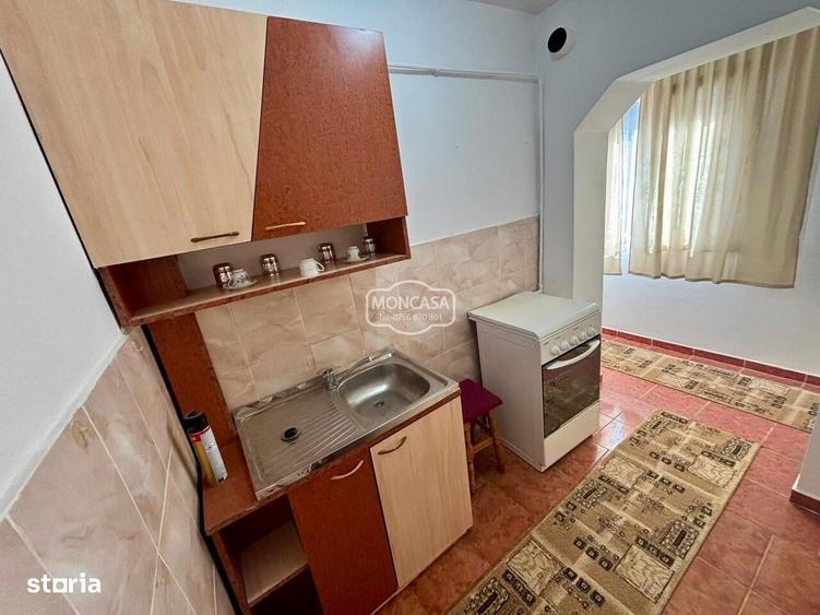 Garsonieră semidecomandată în Central