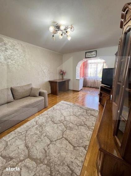 Apartament cu 2 camere semidecomandat în Central