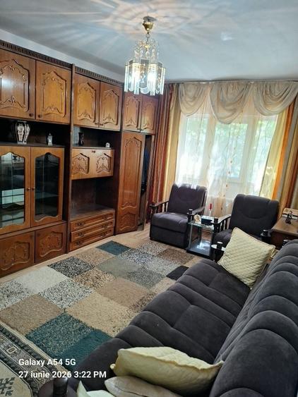 Apartament cu 2 camere decomandat în Central