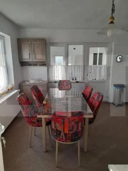 Casă cu 3 camere cu Teren 363 Mp în Curtici