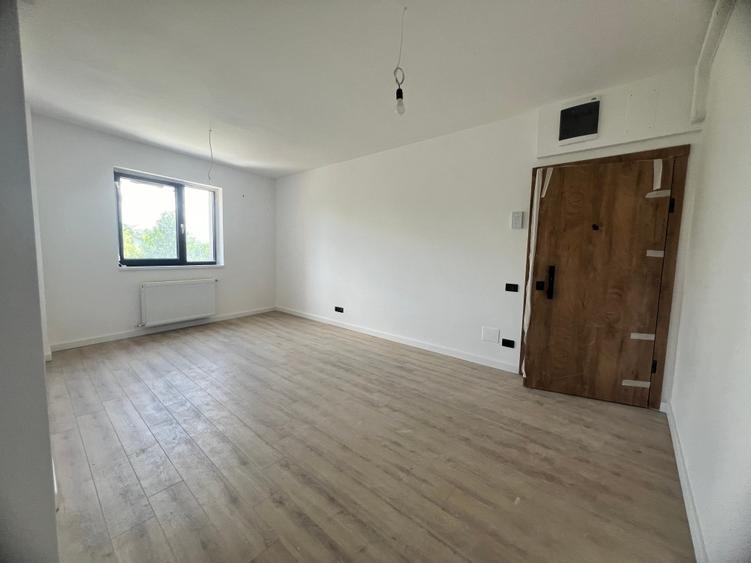 Apartament cu 2 camere semidecomandat în Colentina