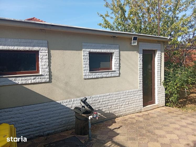 Casă cu 7 camere cu Teren 780 Mp în Grădiște