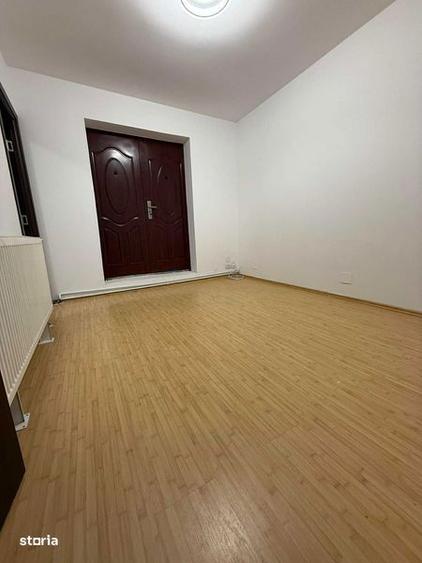 Casă cu 4 camere cu Teren 101 Mp în Central