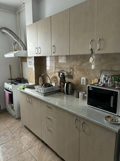 Apartament cu 2 camere semidecomandat în Chiajna