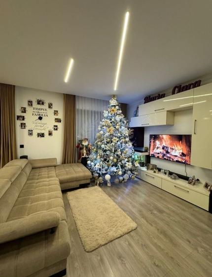 Apartament cu 3 camere decomandat, mobilat în Albert