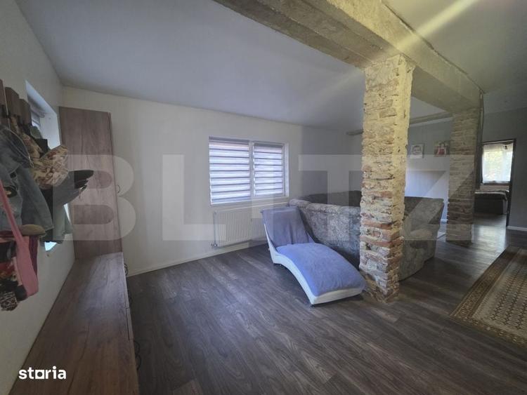Casă cu 2 camere cu Teren 4143 Mp în Apa