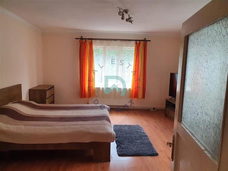Casă cu 2 camere cu Teren 230 Mp în Centrul Istoric