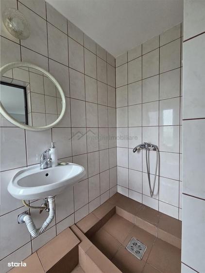 Casă cu 4 camere în Sânmartin