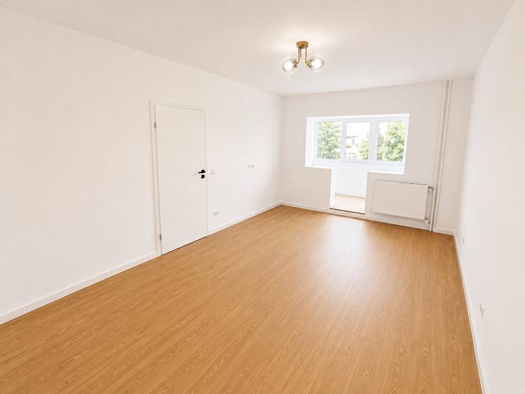 Apartament cu 2 camere decomandat în Crângași
