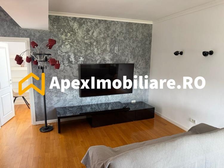 Apartament cu 4 camere decomandat în Herăstrău