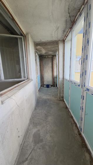Apartament cu 2 camere semidecomandat în Colentina