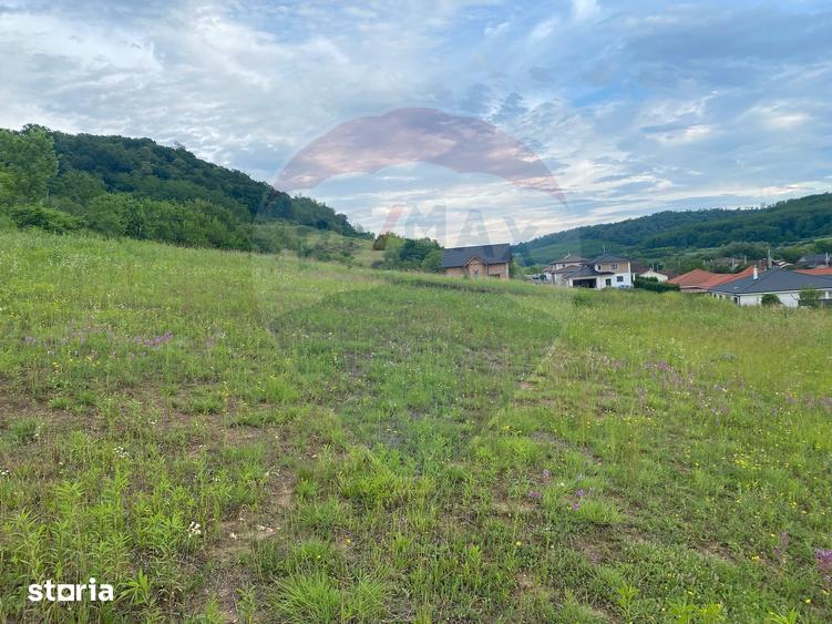 Teren de 852 mp, în Central