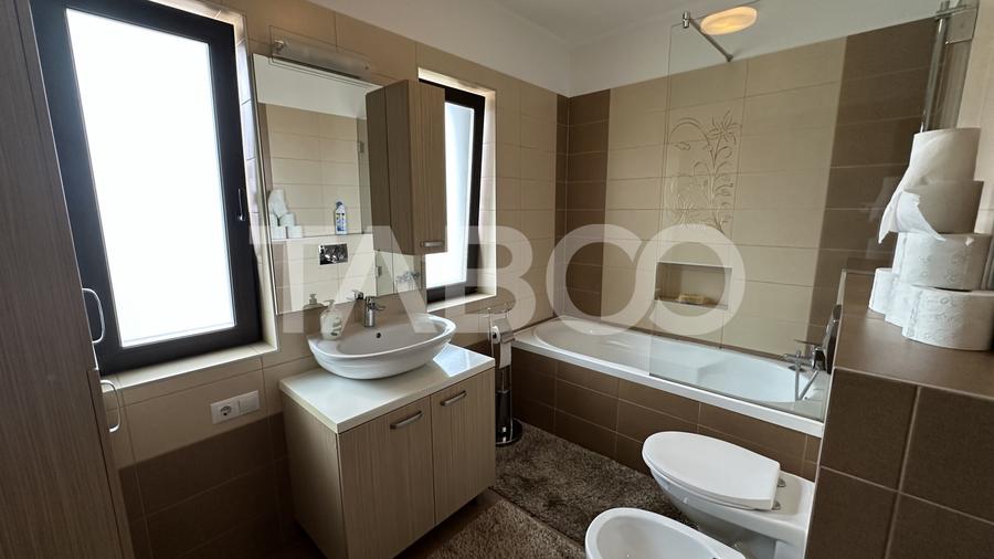 Duplex cu 4 camere cu Canalizare în Arhitecților - Calea Cisnădiei