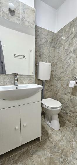 Apartament cu 2 camere decomandat în Calea Victoriei