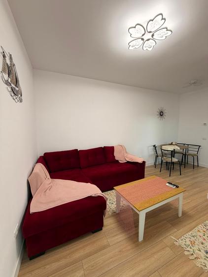 Apartament cu 2 camere decomandat în Pipera