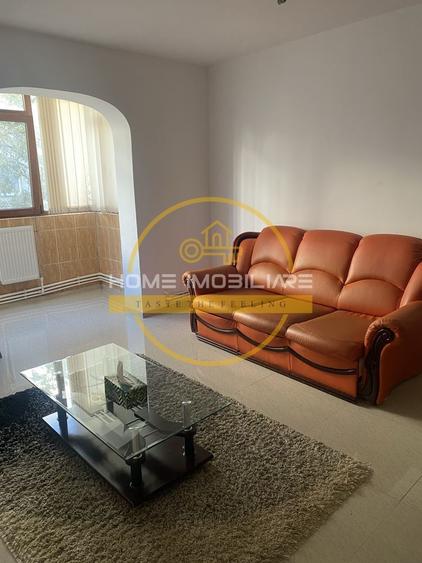 Apartament cu 2 camere semidecomandat, mobilat în Dacia