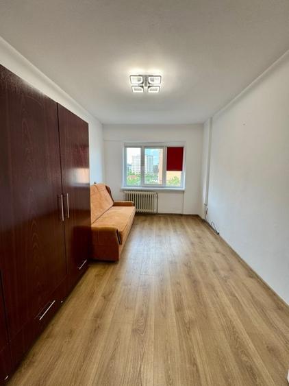Apartament cu 2 camere decomandat în Podu Roș
