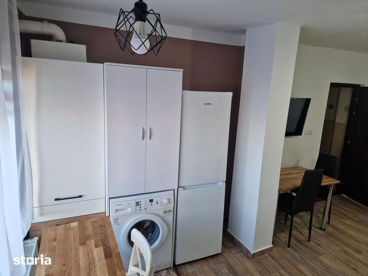 Apartament cu 2 camere decomandat în Aradului