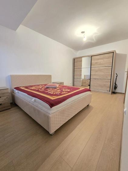 Apartament cu 2 camere decomandat, mobilat în Cristian