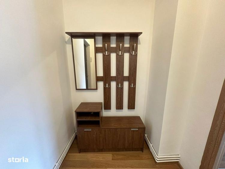 Apartament cu 2 camere decomandat, mobilat în Est