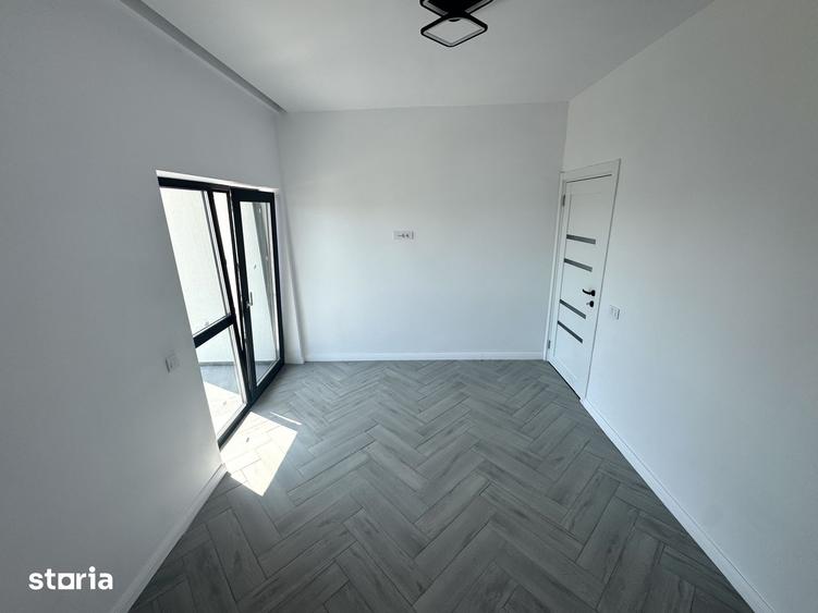 300 mp teren! ASFALT! CANALIZARE! Dressing!Vila 4 camere Valea Lupului - 10