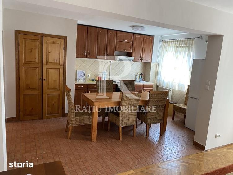 Apartament cu 3 camere decomandat în Rogerius