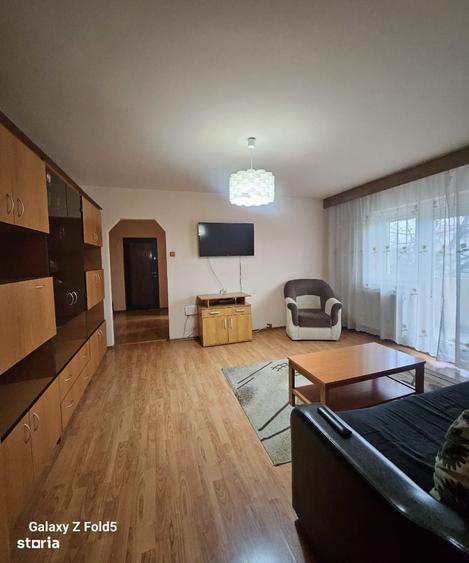 Apartament cu 2 camere de inchiriat str. Aleea Calinului - 4