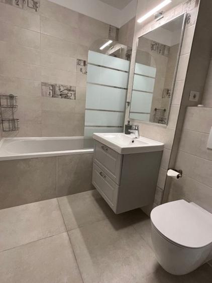 Apartament cu 2 camere decomandat în Aradului