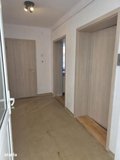 Casă cu 3 camere cu Teren 210 Mp în Țiglari