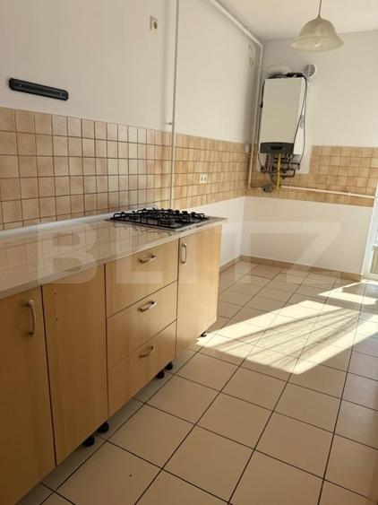 Apartament cu 3 camere decomandat în Avantgarden