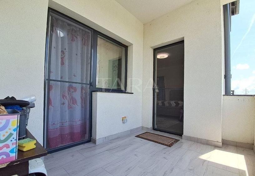 Apartament cu 2 camere semidecomandat, mobilat în Apahida