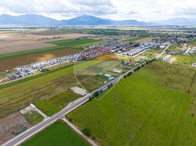 Teren Construcții intravilan de 968 mp, în Hărman