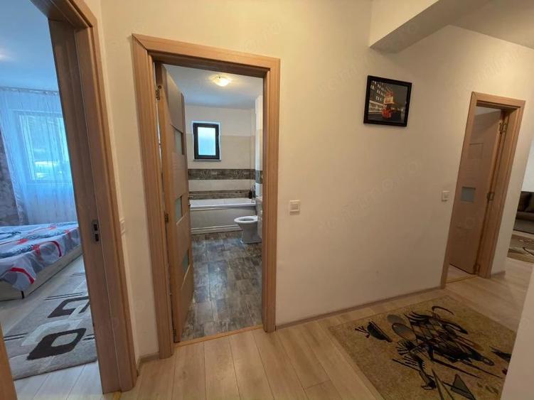 Apartament cu 2 camere decomandat în Dealu