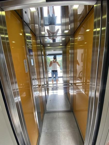 Apartament cu 2 camere nedecomandat în Chinteni