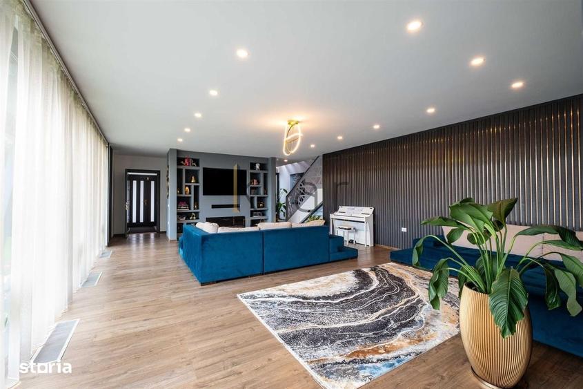 Casă cu 4 camere cu Teren 1608 Mp în Mărgineni