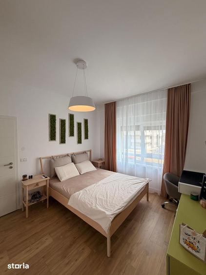 Apartament cu 3 camere în Dumbrăvița
