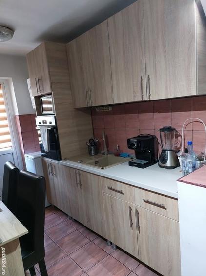Apartament cu 2 camere semidecomandat în Brezoi
